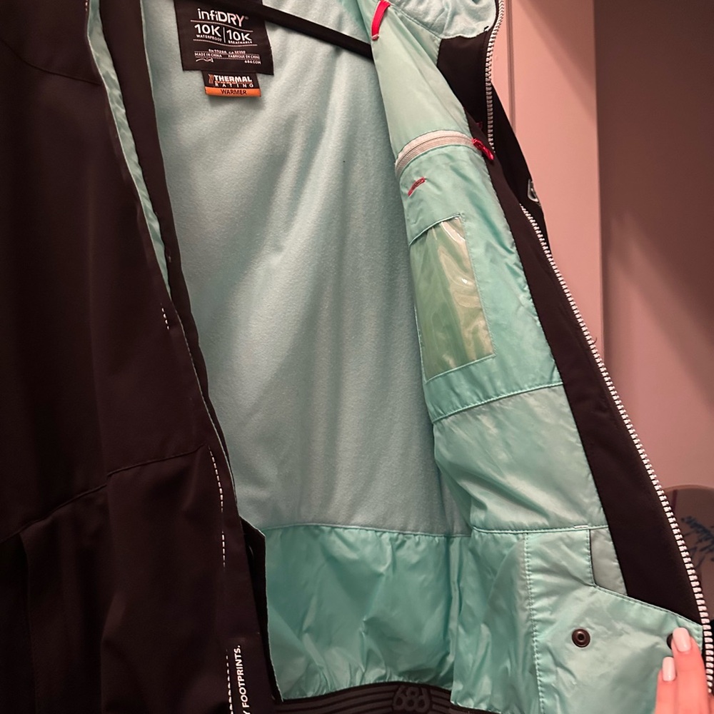 686 warm Black Softshell snow Jacket - image 4